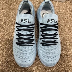 BRAND NEW A.P.L Light Blue Techloom Sneakers